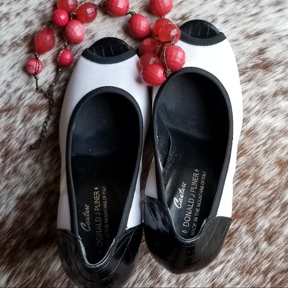 Donald J. Pliner Couture Shoes - Donald Pliner Couture B/W Peep Toe Pump 5M
